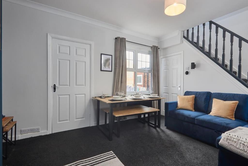 Cosy 3-Bedroom House In Seaham - Street Parking Luaran gambar
