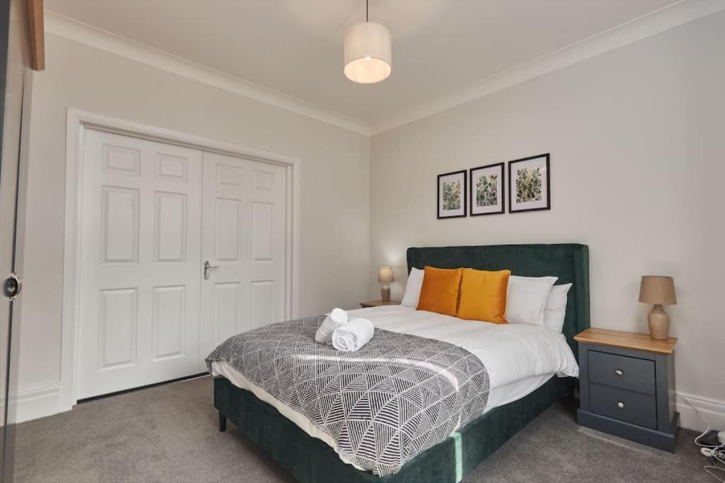 Cosy 3-Bedroom House In Seaham - Street Parking Luaran gambar